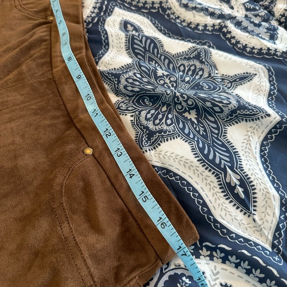 New Directions 14 P Rust Brown Pull On Faux Suede Pants - Picture 3 of 10